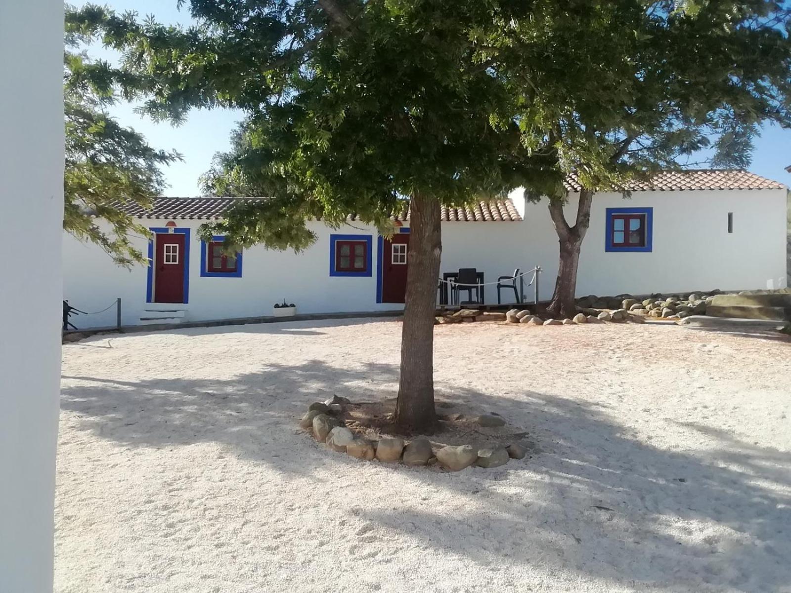 Monte Do Adail Turismo Rural Casa De Campo ヴィラ・ノヴァ・デ・ミルフォンテス エクステリア 写真